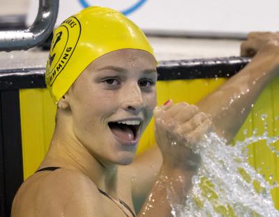 Summer McIntosh celebrates her World Record performance in the women's 400-metre individual medley at the Canadian swimming trials in Toronto on April 1, 2023. (THE CANADIAN PRESS/Frank Gunn) 