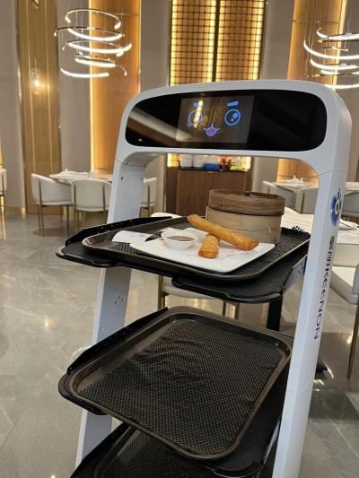Robots can bring food to restaurant customers. (Photo: Megan Rowley, via Facebook.) Robots can bring food to restaurant customers. (Photo: Megan Rowley, via Facebook.)